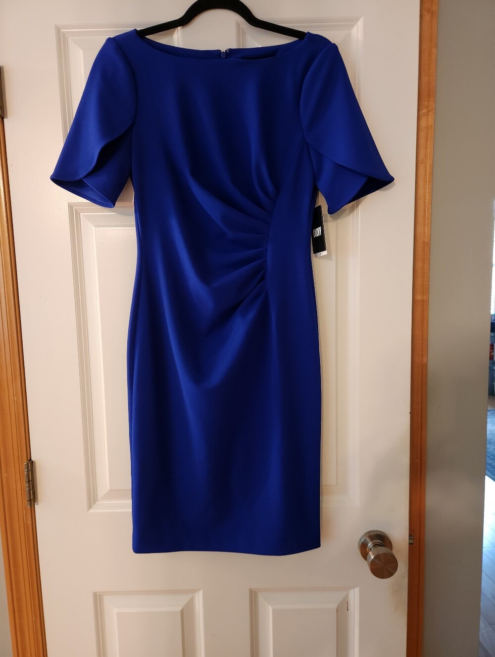 DKNY Blye Dess, Size 6